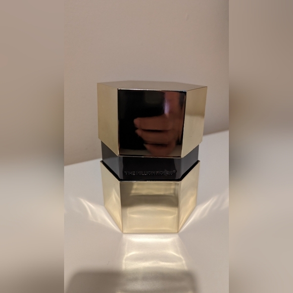 the million roses Gold Exagon Box - Picture 2 of 6